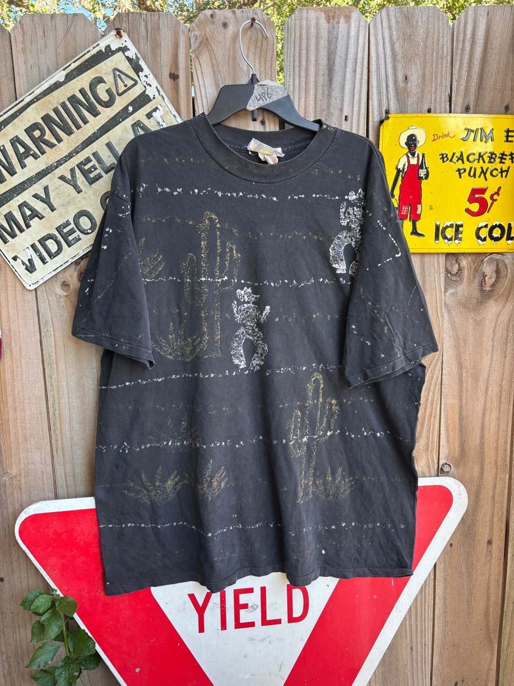90s western Southwest all over print fade tee fits xxl